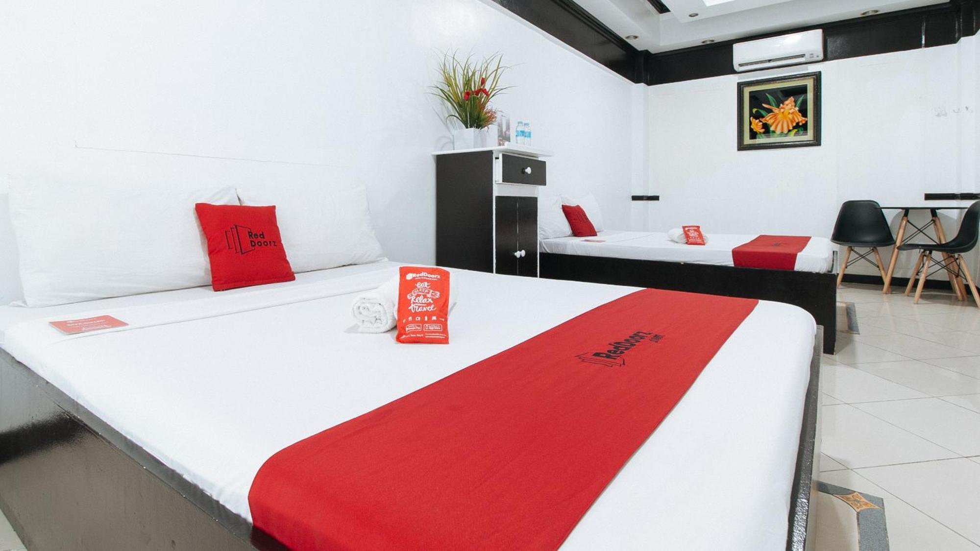 Reddoorz At Plus Villa Gloria Taguig Dış mekan fotoğraf