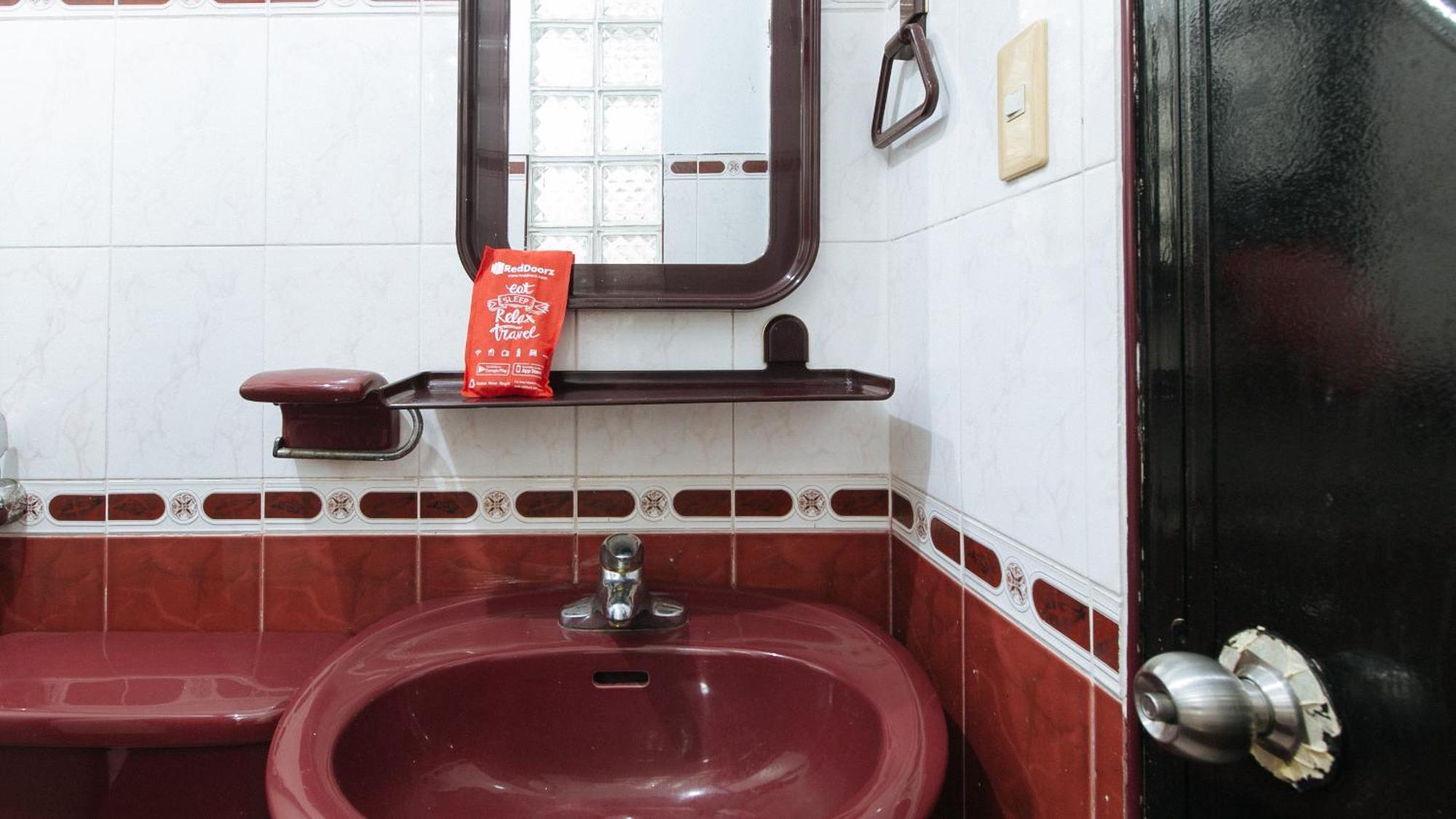 Reddoorz At Plus Villa Gloria Taguig Dış mekan fotoğraf