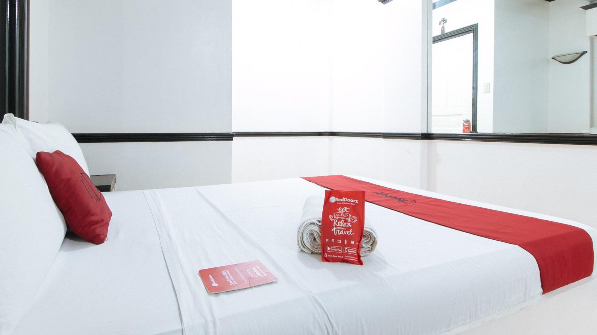 Reddoorz At Plus Villa Gloria Taguig Dış mekan fotoğraf