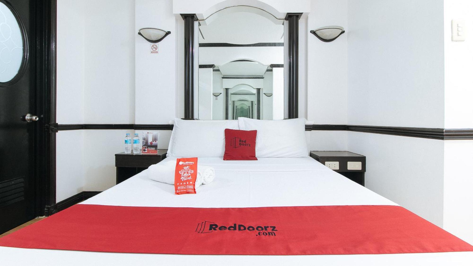 Reddoorz At Plus Villa Gloria Taguig Dış mekan fotoğraf