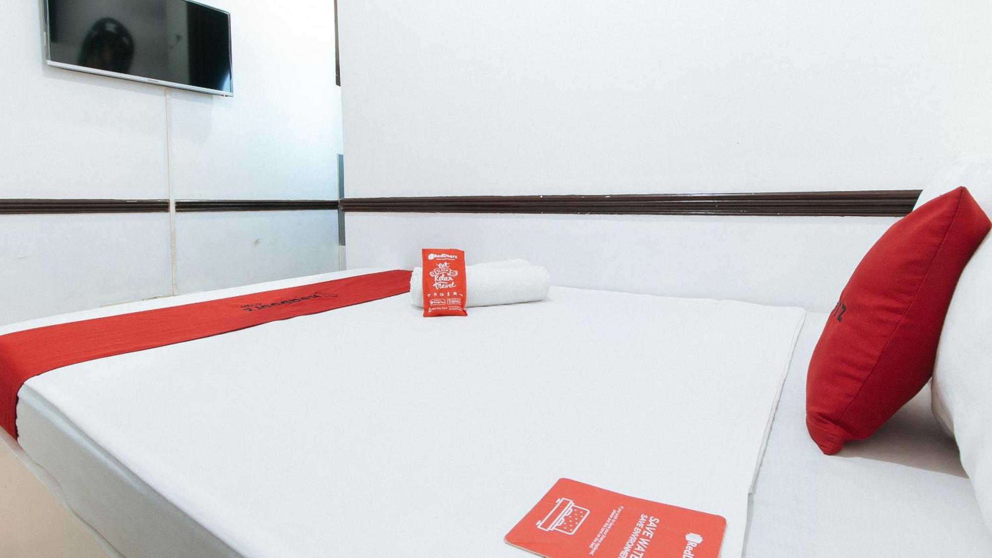 Reddoorz At Plus Villa Gloria Taguig Dış mekan fotoğraf